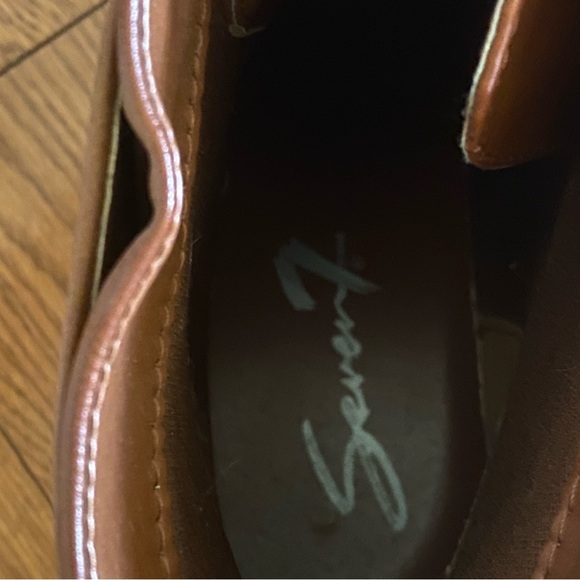 Seven7 brown boots - Picture 3 of 5